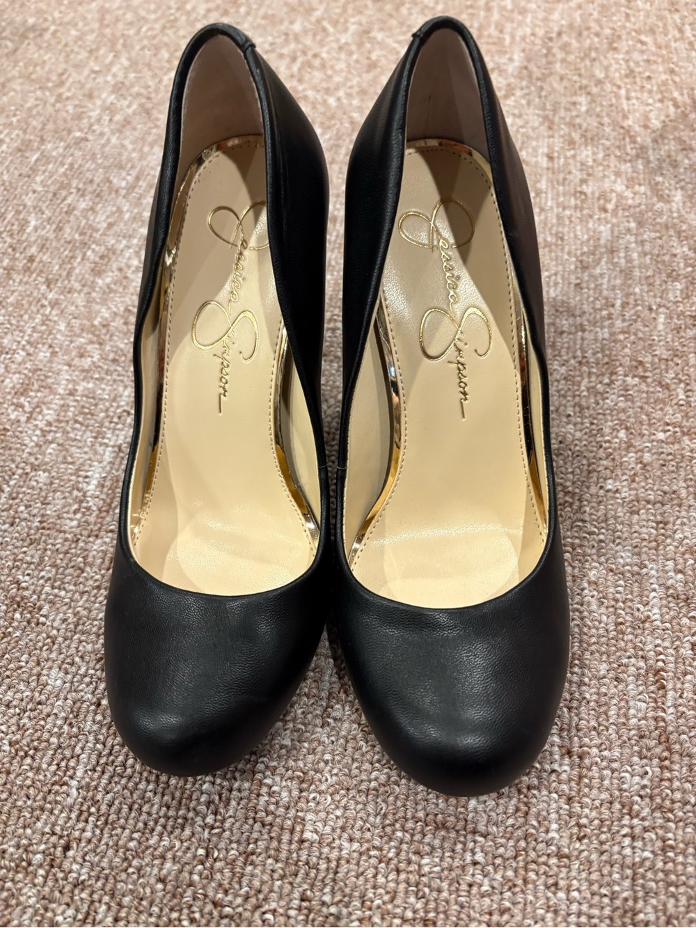 Jessica Simpson Black Round-Toe Leatherette Pumps